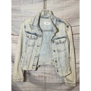 KanCan Distressed Cropped Denim Jacket Light Wash Size L